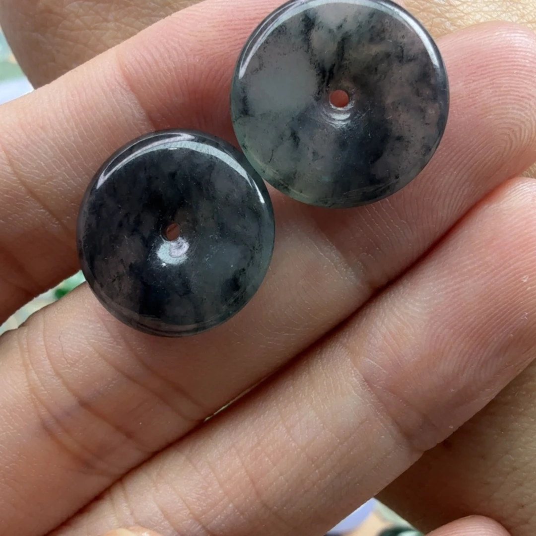 翡翠未镶嵌颈饰133