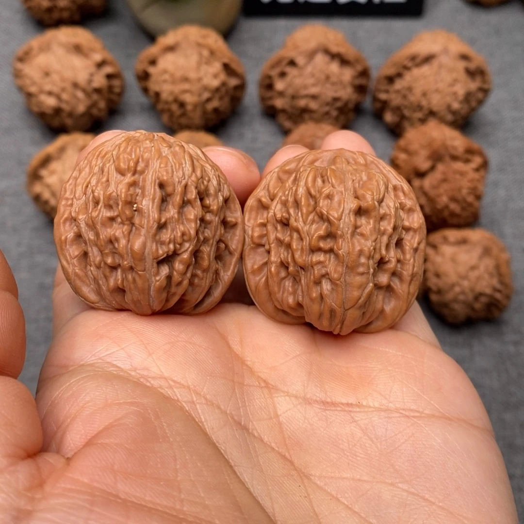 義***文玩核桃吊坠四座楼