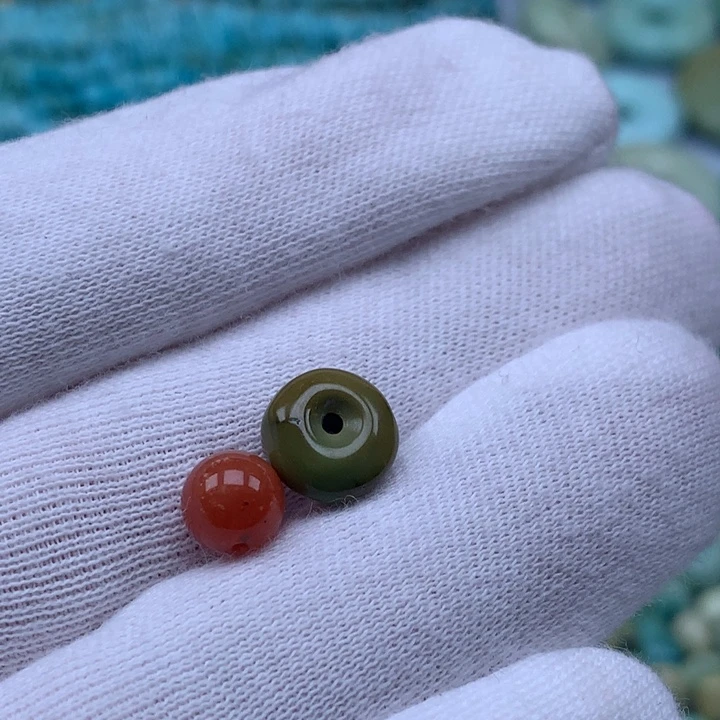 南红玛瑙未镶嵌珠宝奇石