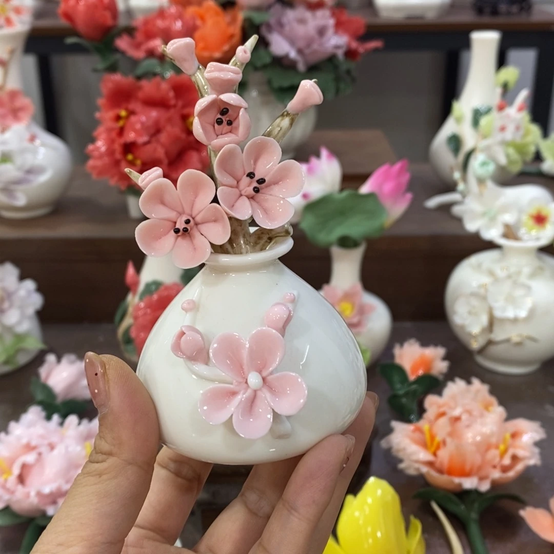 摆件陶瓷手工花摆件