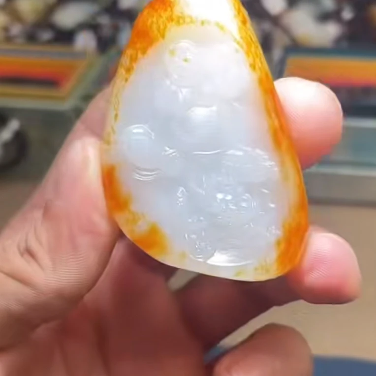 和田玉12.4 HX拍一发一