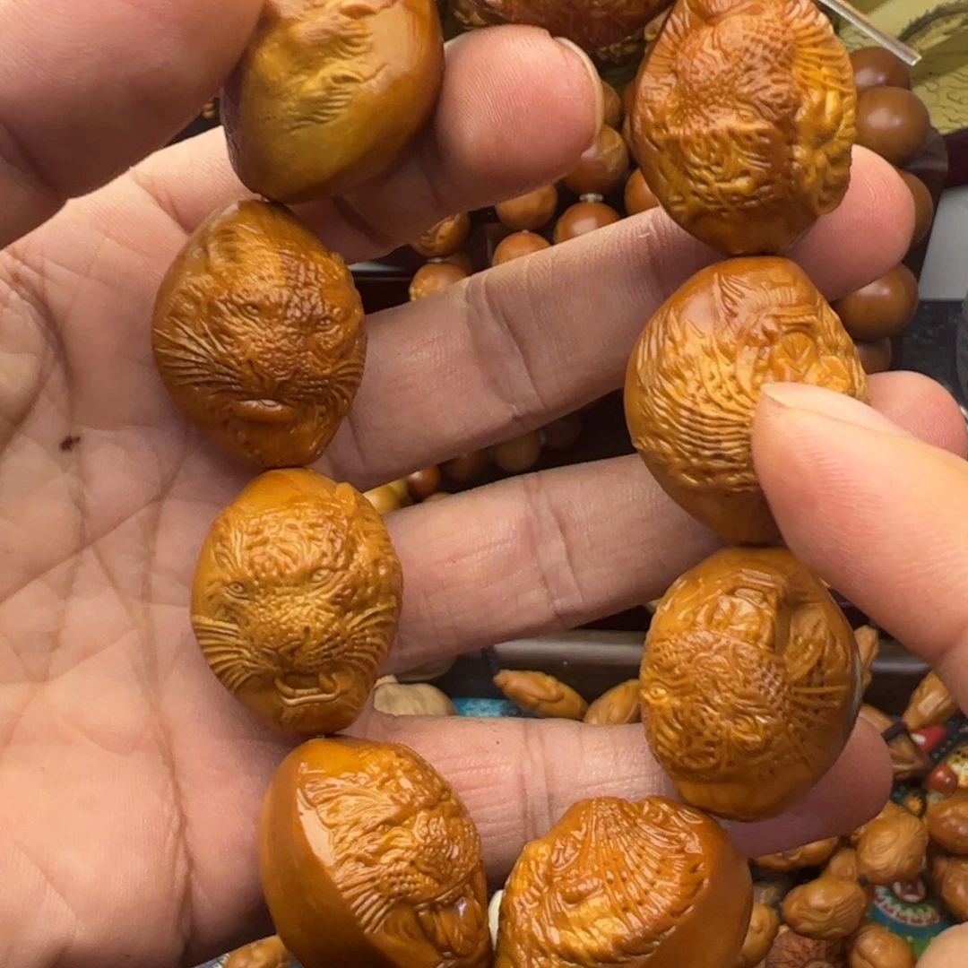 橄榄核手串/手链2.35光背老虎微色差