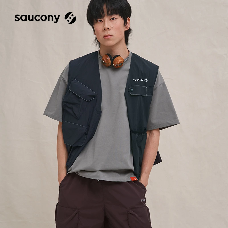 Saucony索康尼男女同款休闲百搭舒适透气运动马甲宽松无袖上衣