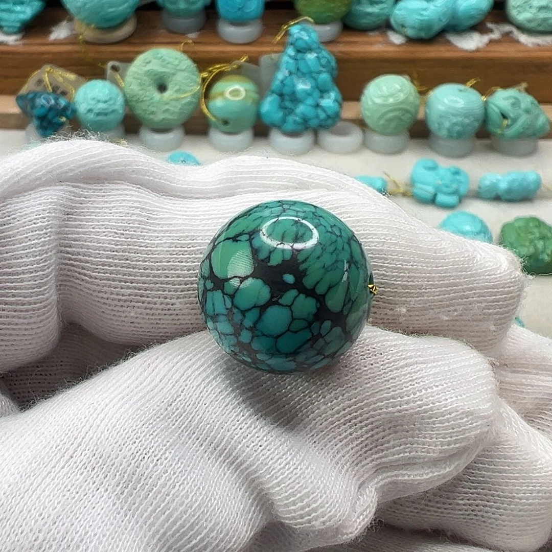 绿松石配饰未镶嵌