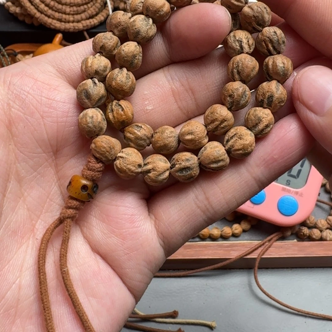 手串柏香籽/百香籽脑****猫47