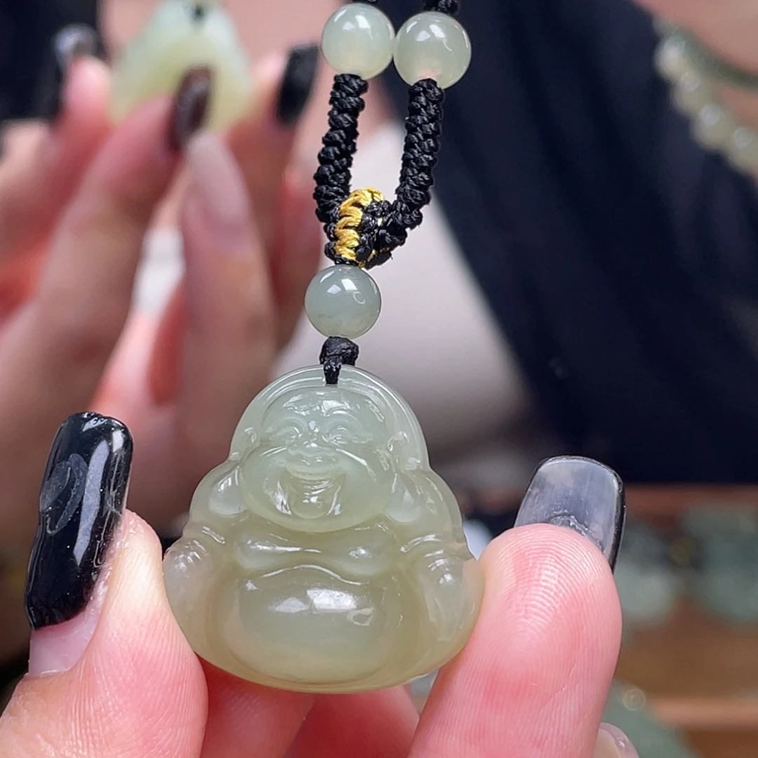 和田玉未镶嵌颈饰25中