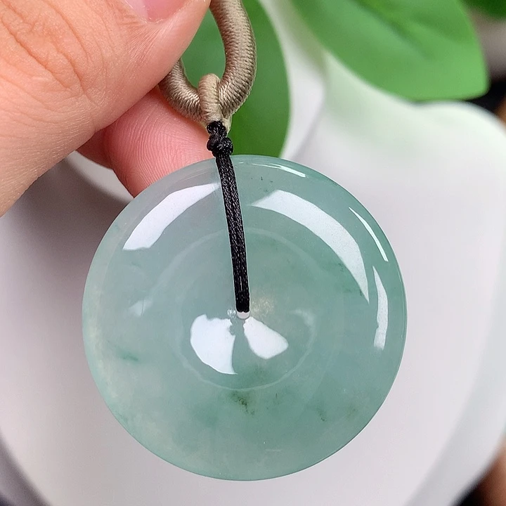 翡翠未镶嵌颈饰平安扣 36.1x6.0mm