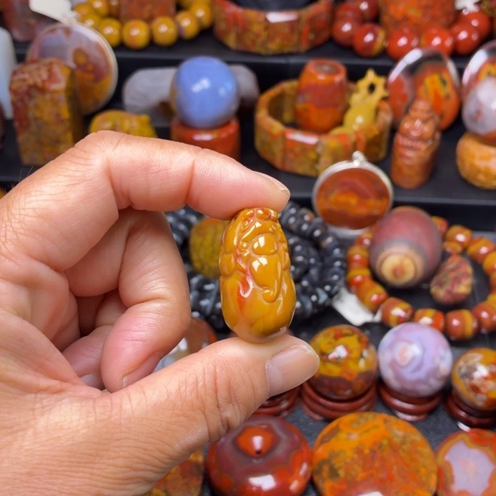 未镶嵌貔貅吊坠玛瑙/玉髓