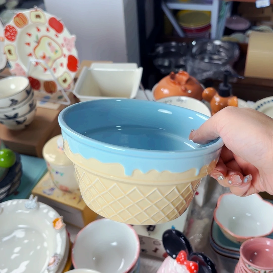 陶瓷冰激凌系列六寸汤饭碗正品