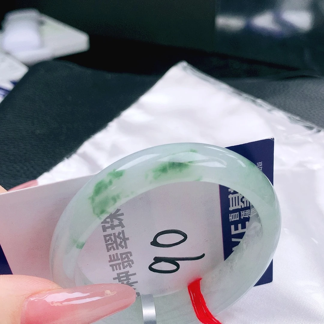翡翠未镶嵌手镯缅甸天然a货翡翠