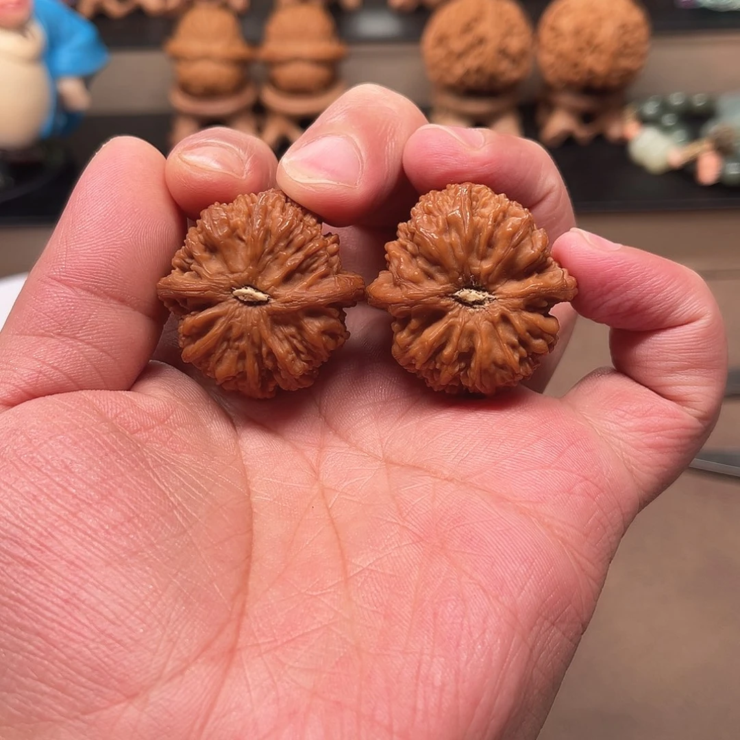 桃核把件塔尖核桃
