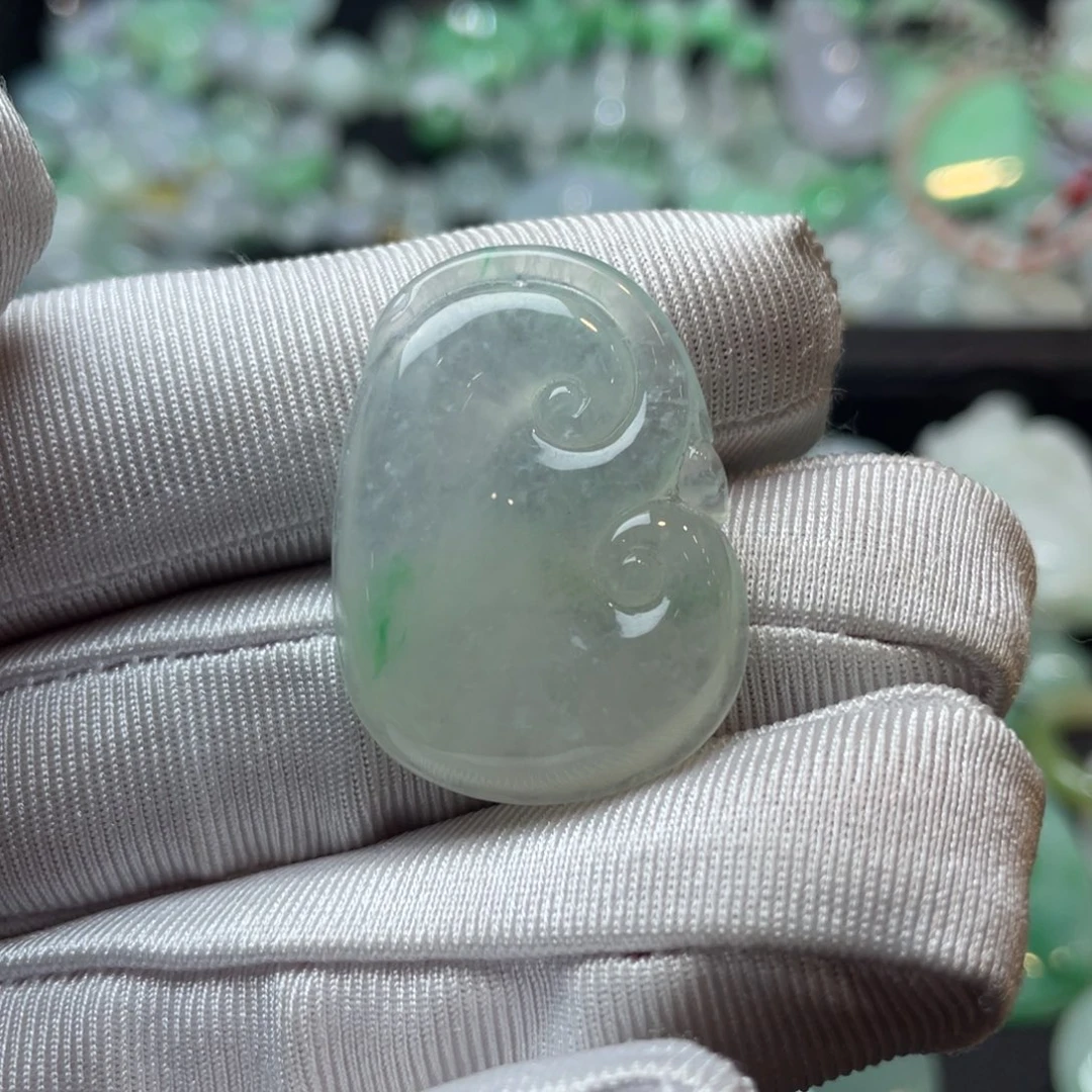 吊坠(不含链)未镶嵌翡翠如意