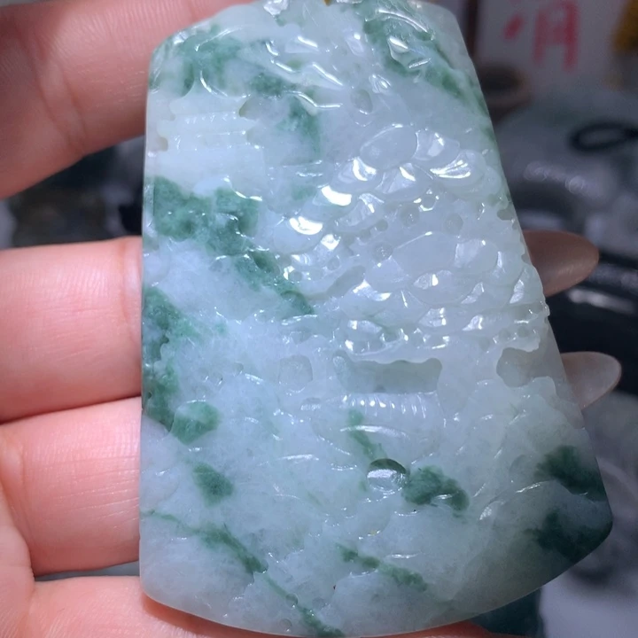 翡翠未镶嵌颈饰保真天然A货翡翠