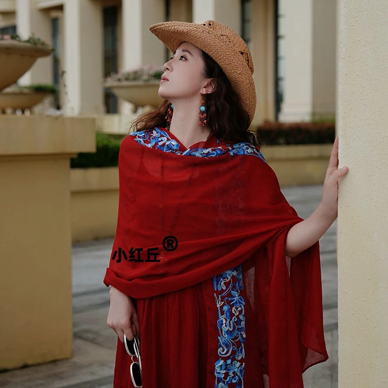 云南新疆旅游穿搭防晒披肩外搭女薄款民族风围巾海边丝巾沙滩纱巾