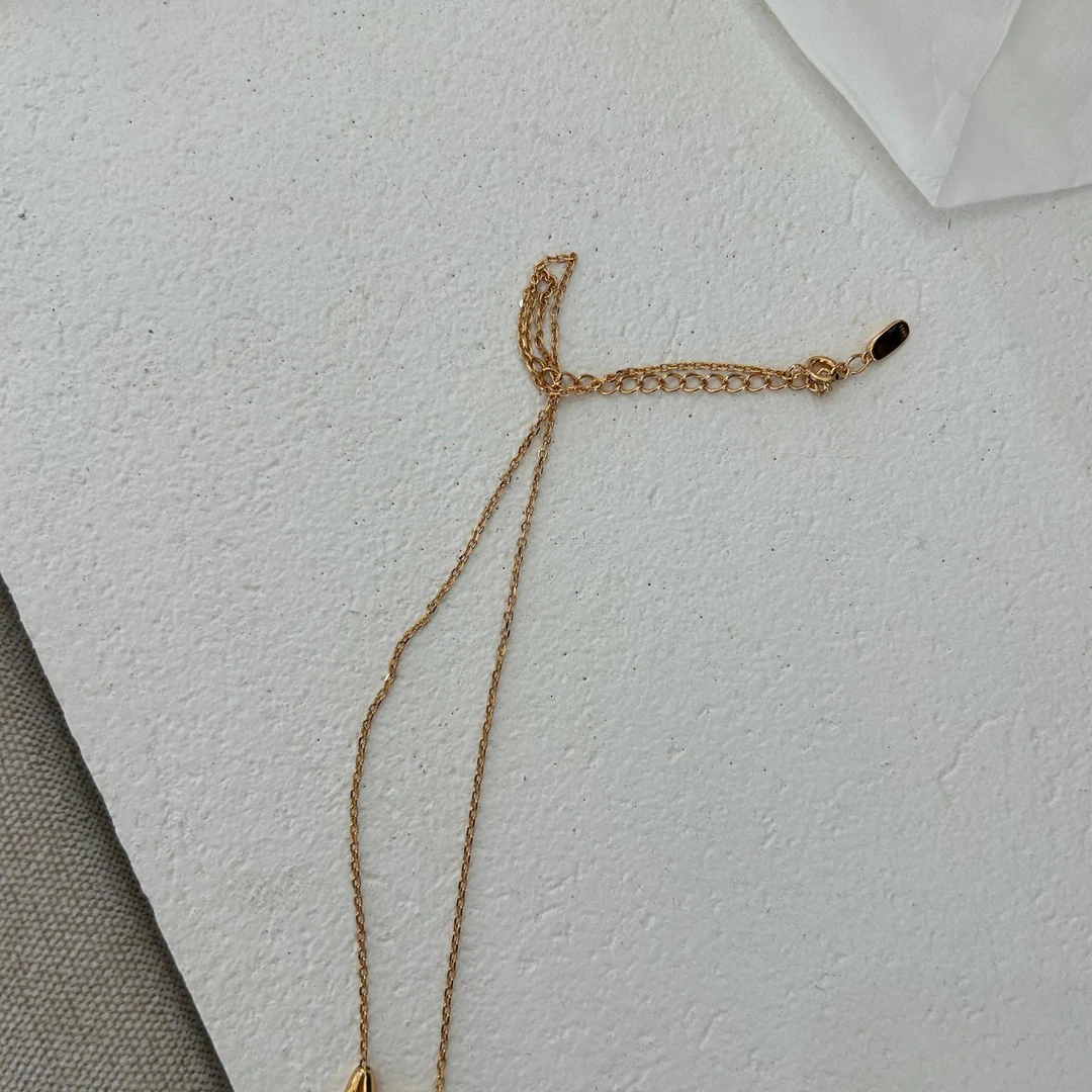 3390 时尚时尚服装配饰