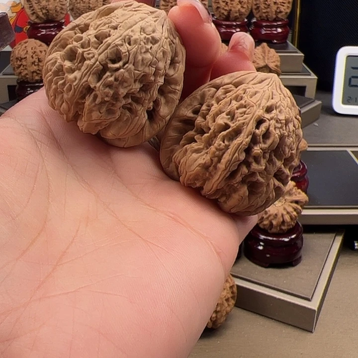 文玩核桃把件抽奖暴雪