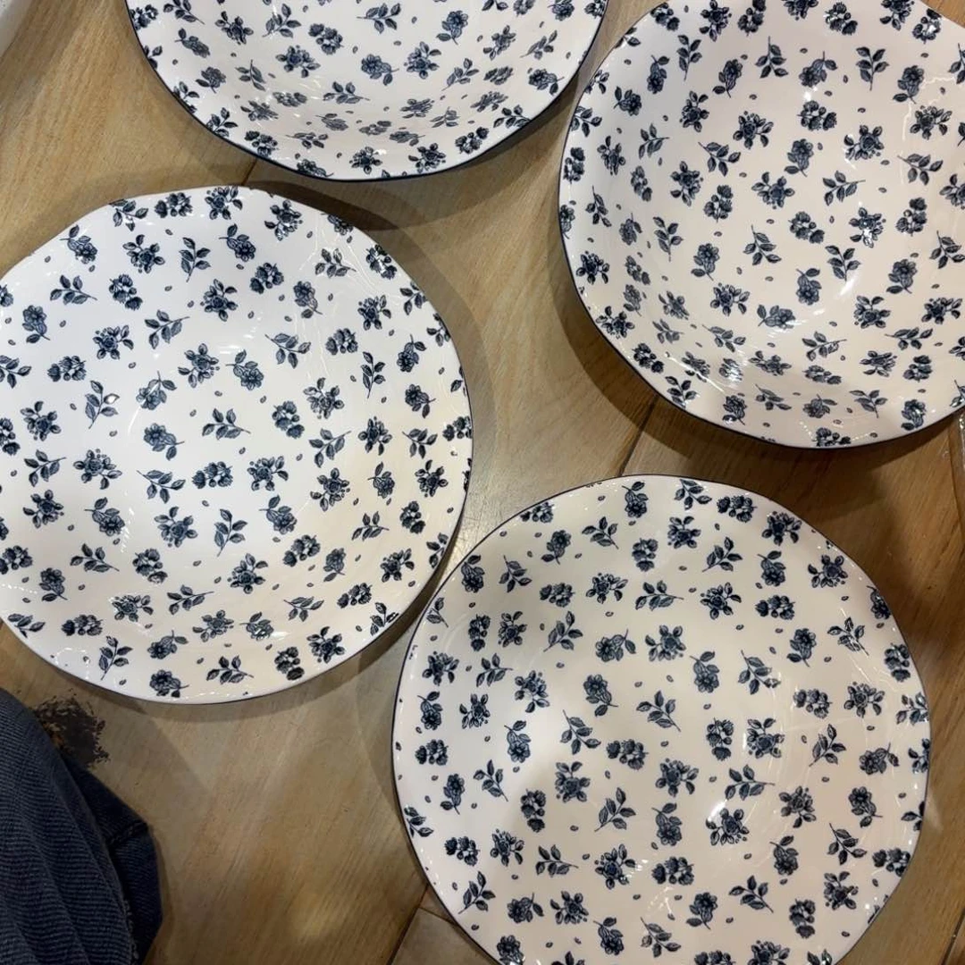 瓷微瑕四个四个四个