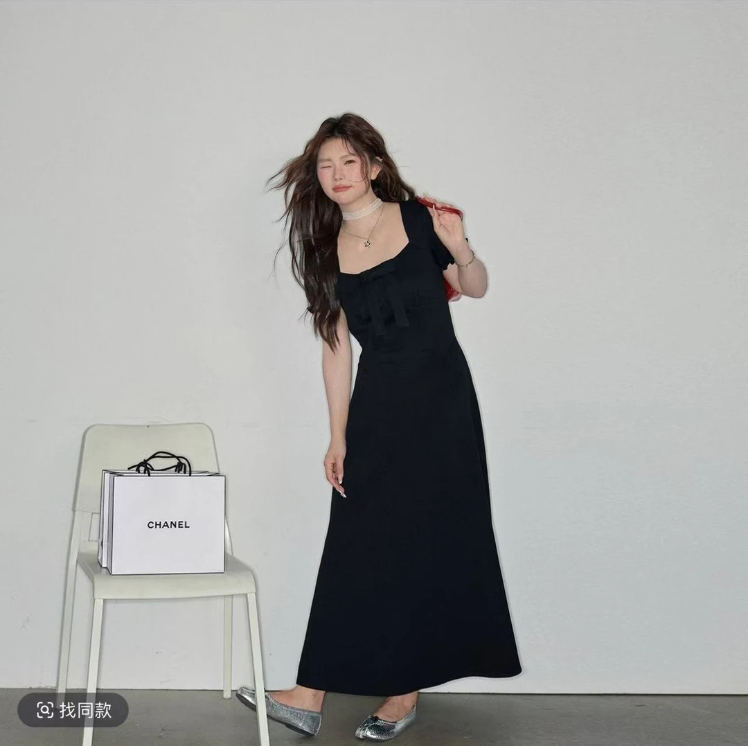 春夏新款法式纯欲风挂脖收腰格子短袖时尚大码连衣裙9019