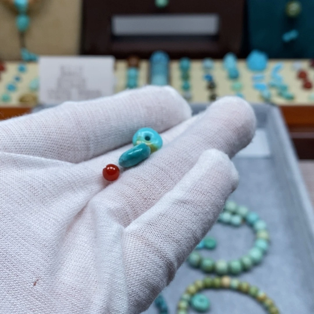 未镶嵌配饰南红玛瑙