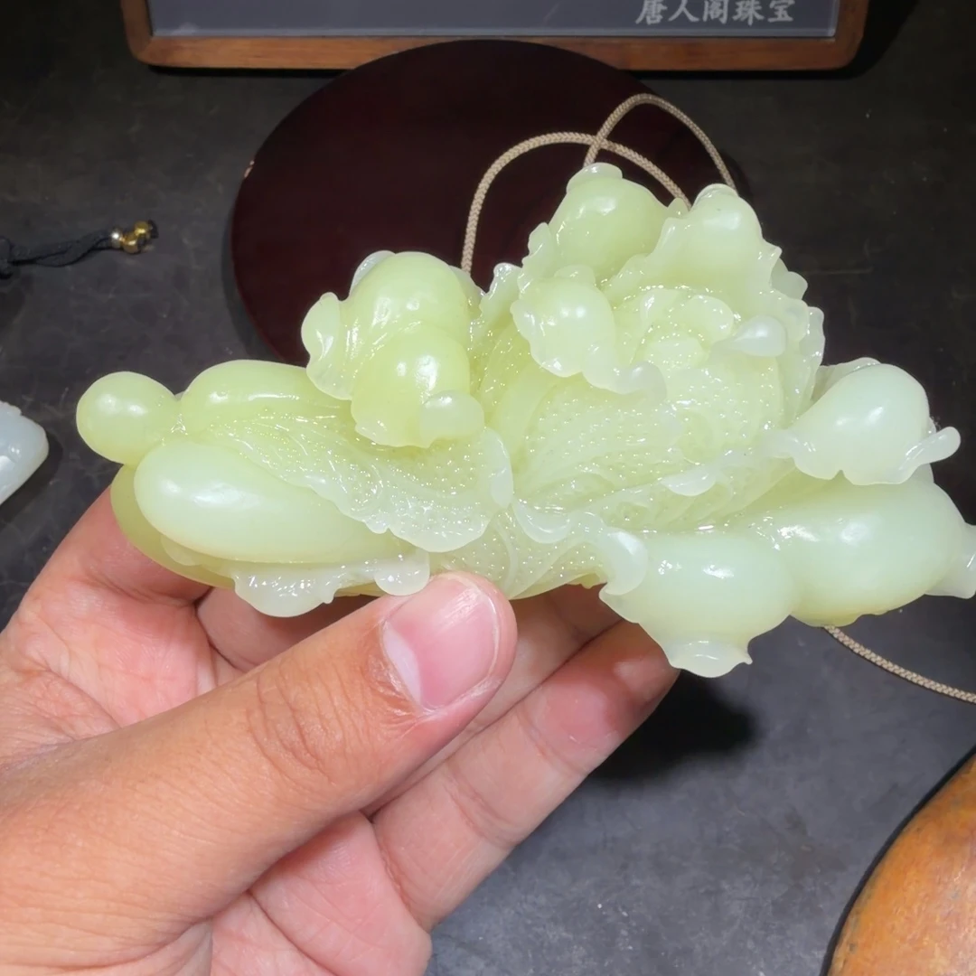 和田玉（子料）未镶嵌挂件