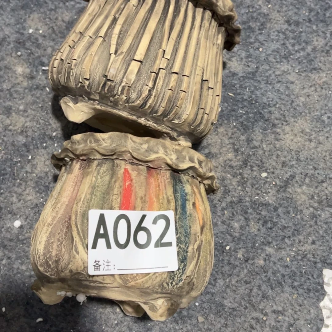 读*南山手捏孤品花盆