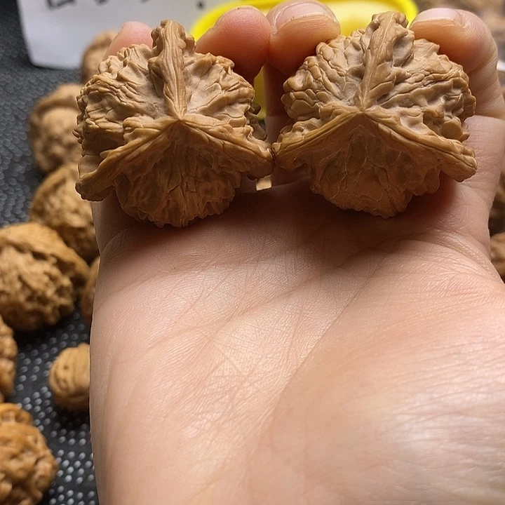 文玩核桃吊坠盘山40