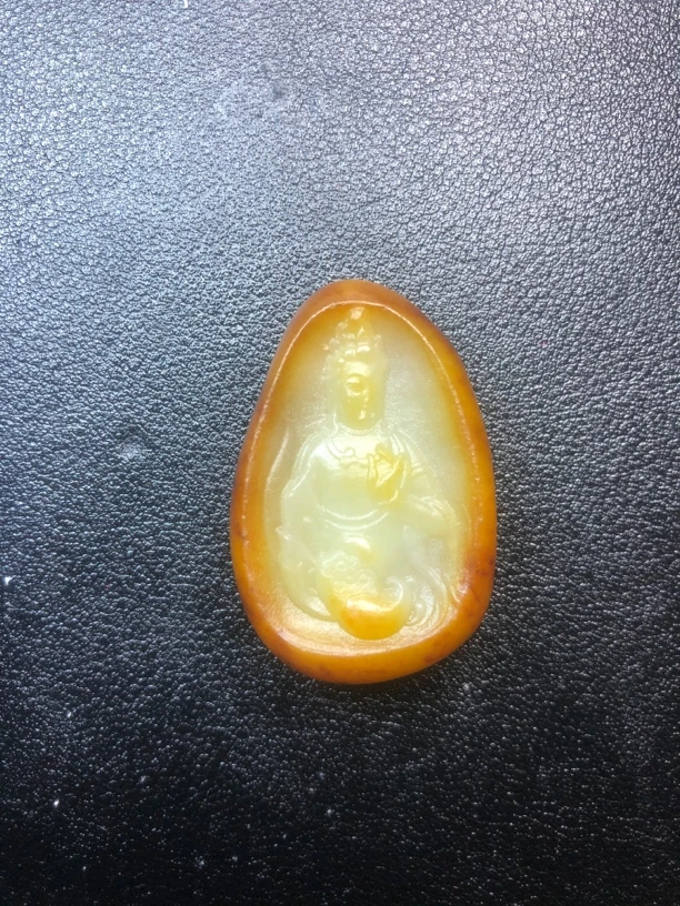 天然和田玉观音吊坠