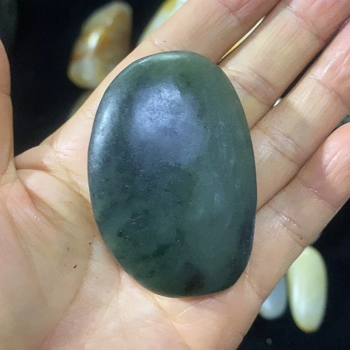 未镶嵌和田玉（糖玉）挂件