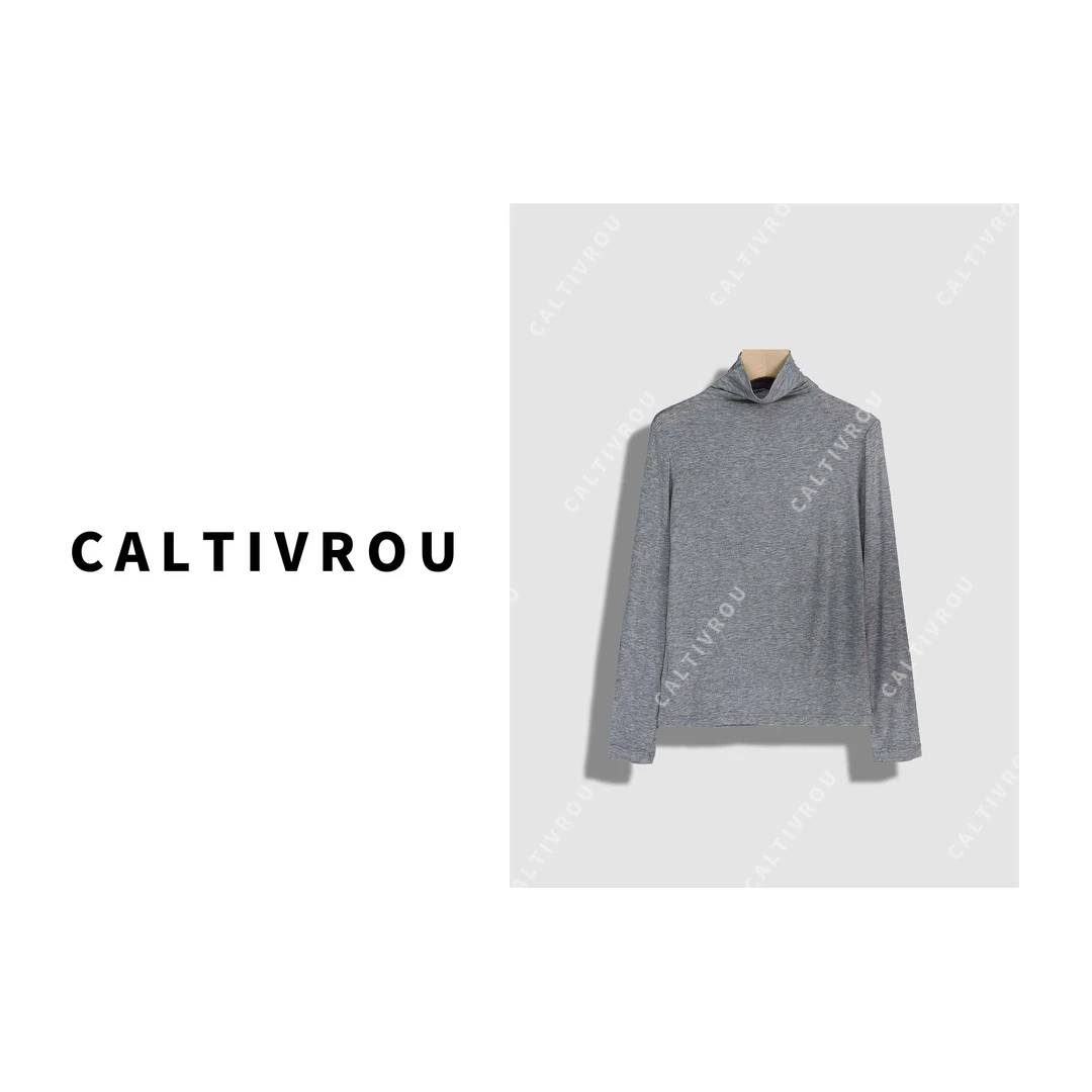 Caltivrou时尚高领显瘦纯色长袖打底T恤-Y18270