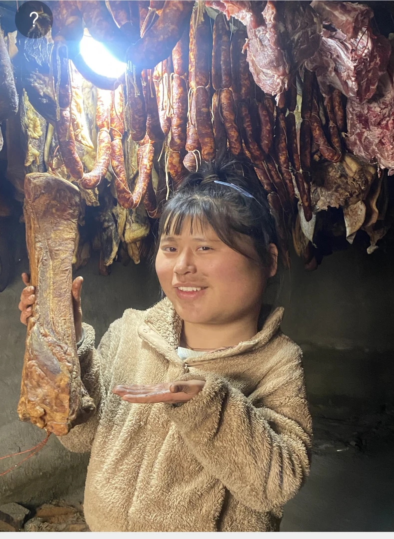 【小胖姑娘】四川高山农家猪纯粮食喂养散装称重默认烧皮不烧备注
