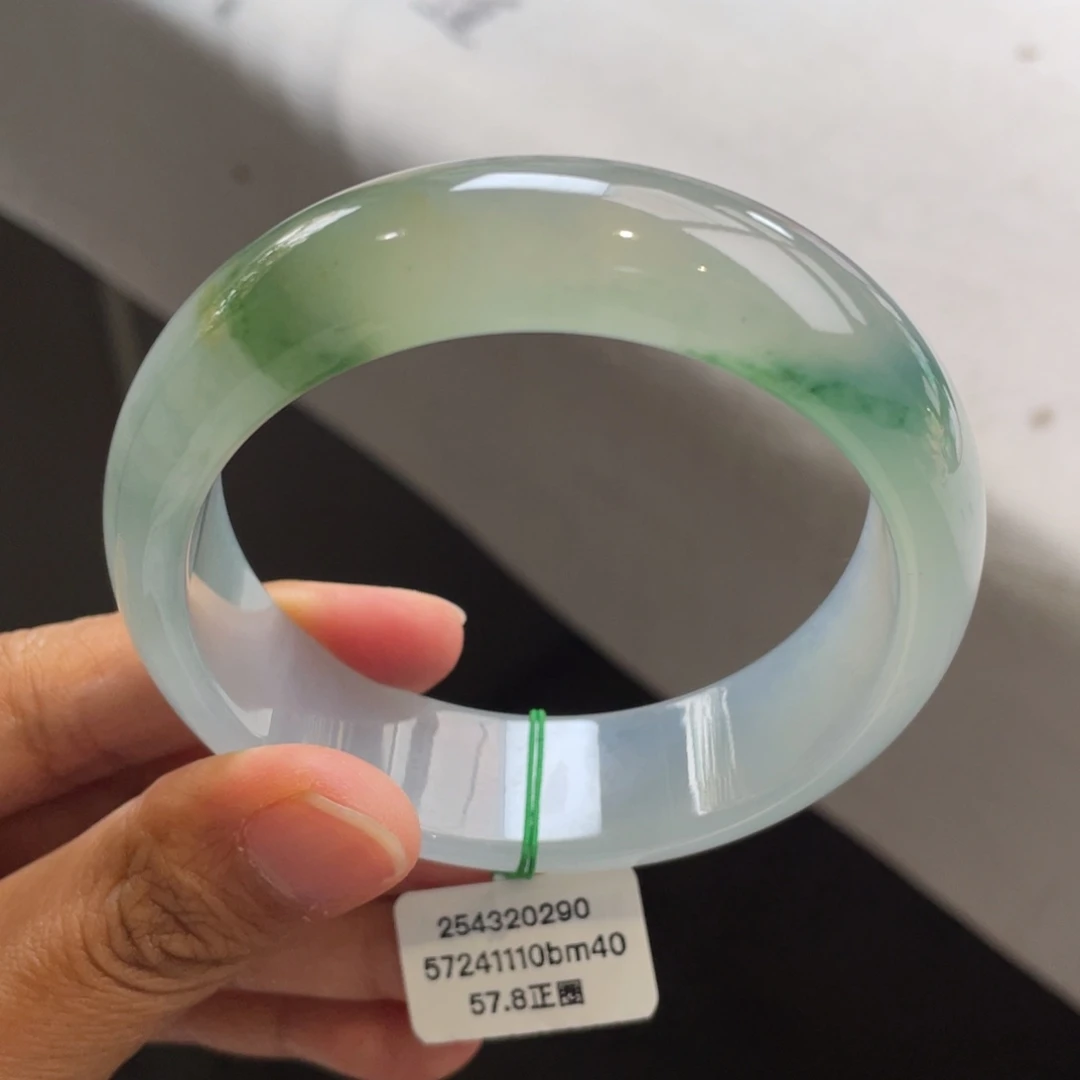 翡翠未镶嵌手镯冰胶飘花轮胎手镯