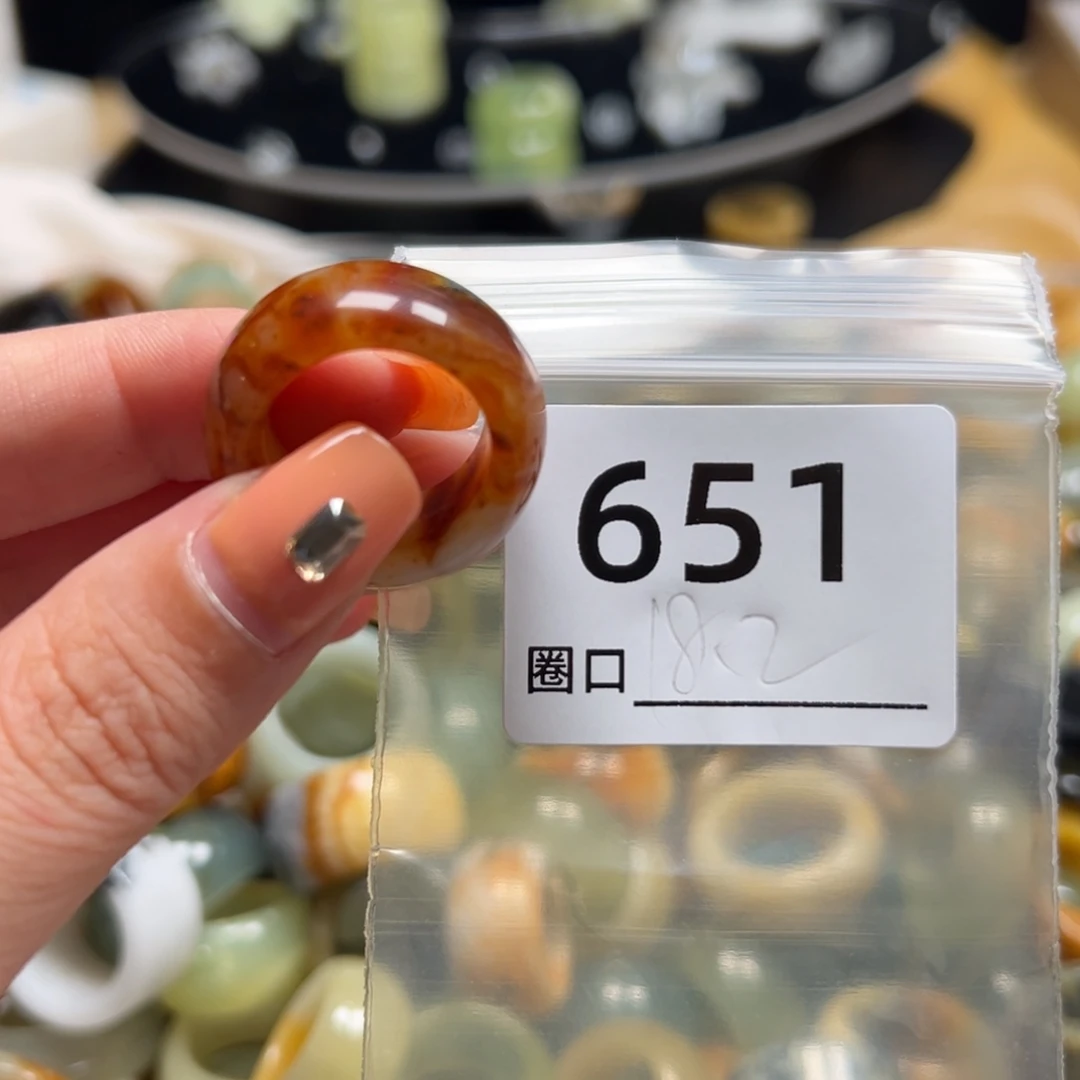 情***哥蛇纹石玉未镶嵌戒指