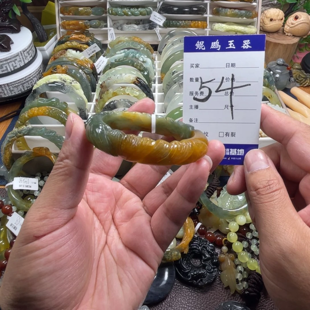 未镶嵌蛇纹石玉手镯