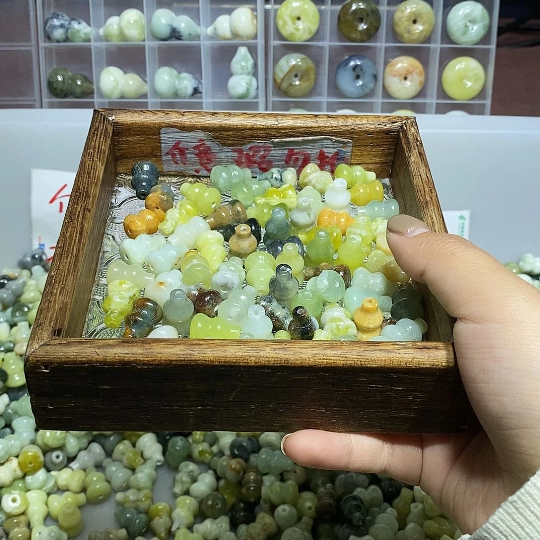 合金蛇纹石玉车挂既**安122