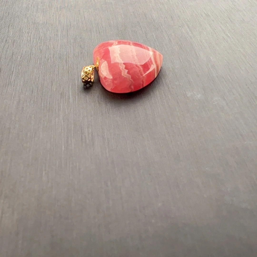 菱锰矿（红纹石）18K金镶嵌吊坠(赠链)