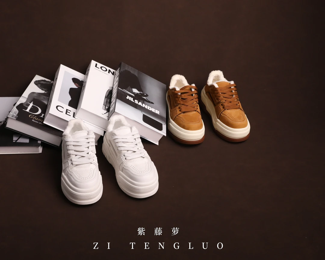 ZiTengLuo/25年早冬新款时尚纯皮休闲女鞋8027-11