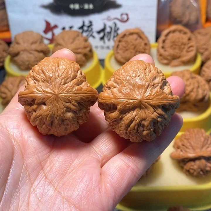 文玩核桃把件铁锤。 精对39 39