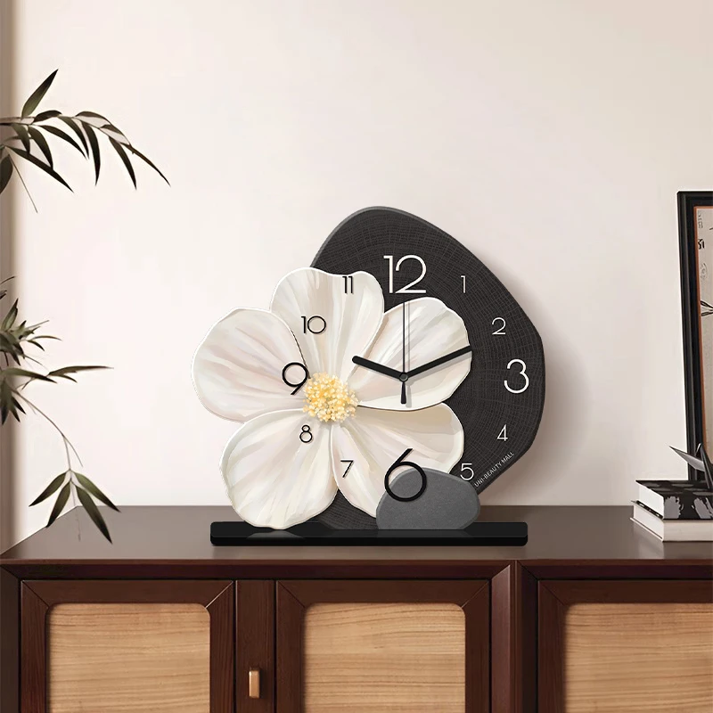 中古风花卉客厅桌面台钟摆钟2025新款复古静音钟表高级感时钟座钟