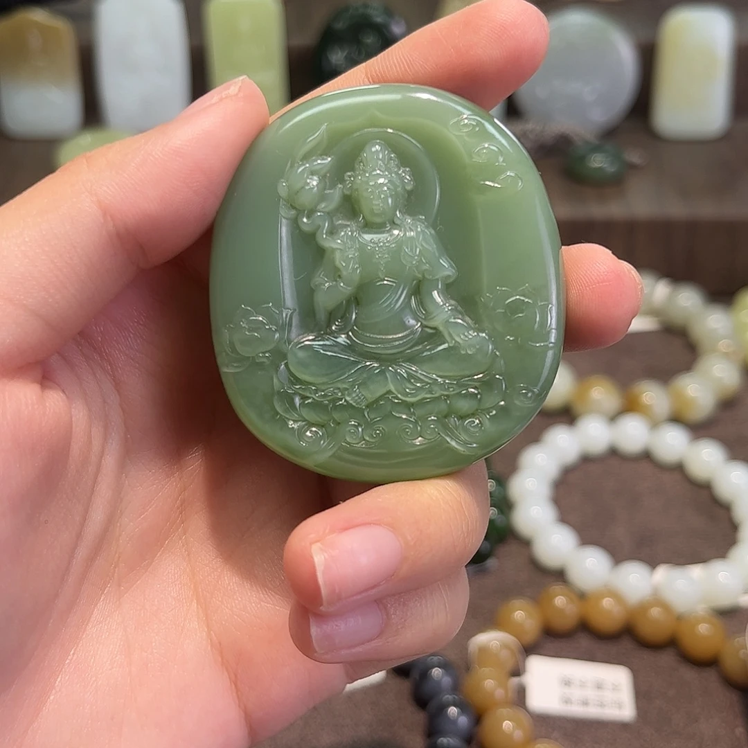 和田玉未镶嵌手串