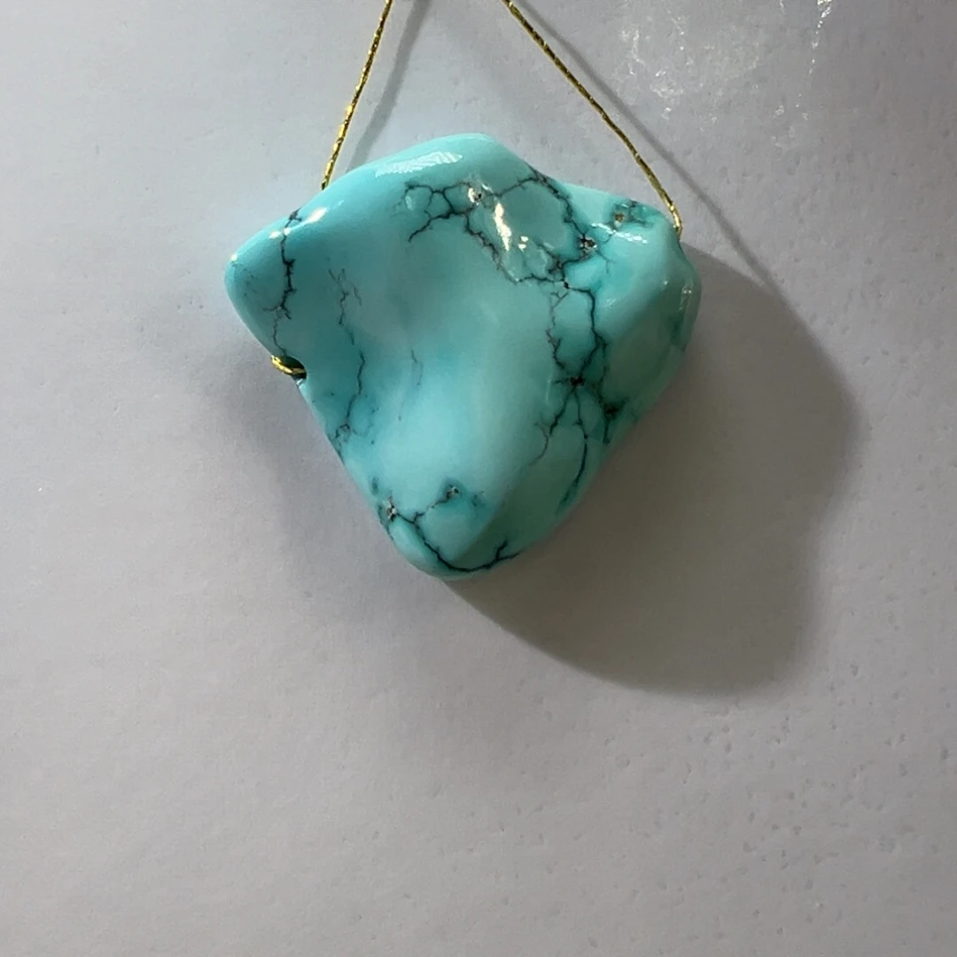 绿松石未镶嵌挂件