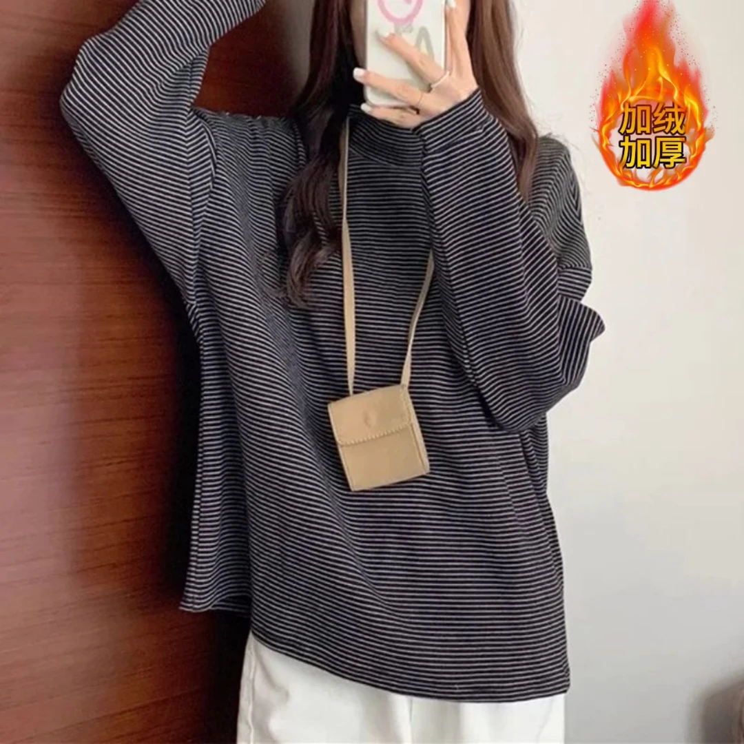 「慵懒风.情侣装」外贸品质-半高领条纹宽松显瘦设计内搭长袖24229