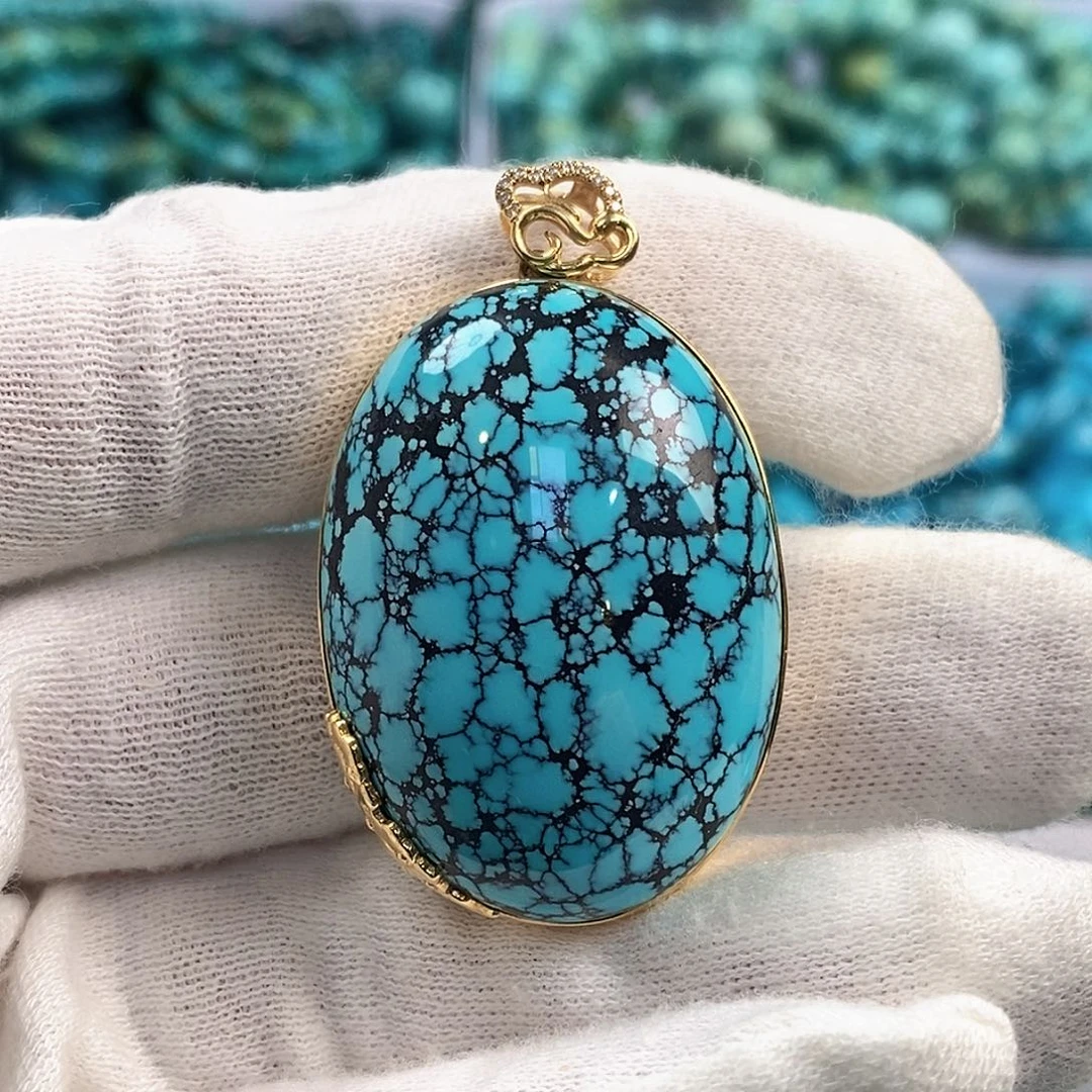 绿松石18K金镶嵌配饰