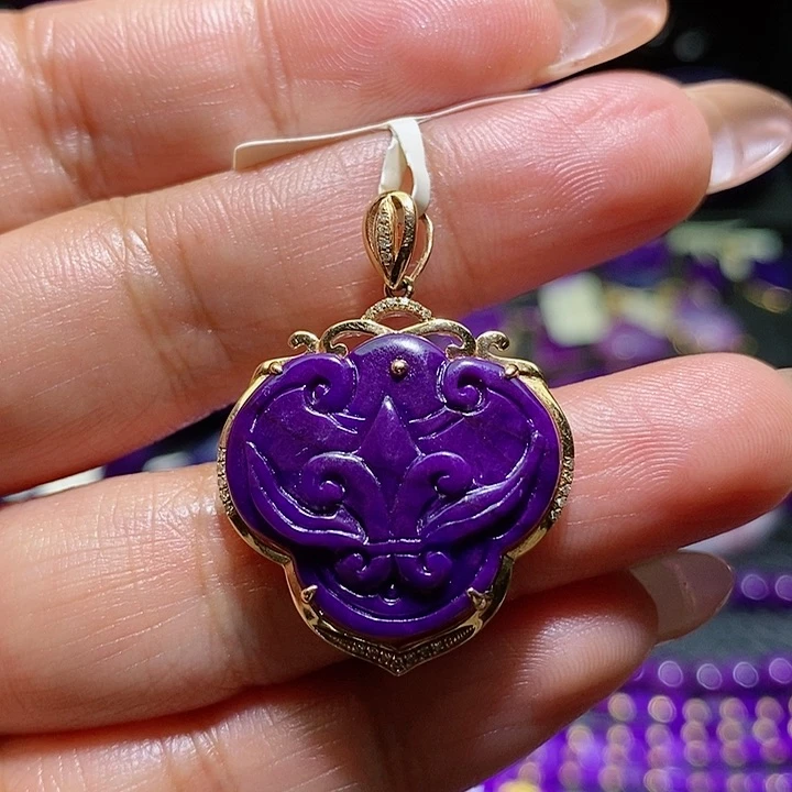 苏纪石（舒俱来）吊坠18K金镶嵌