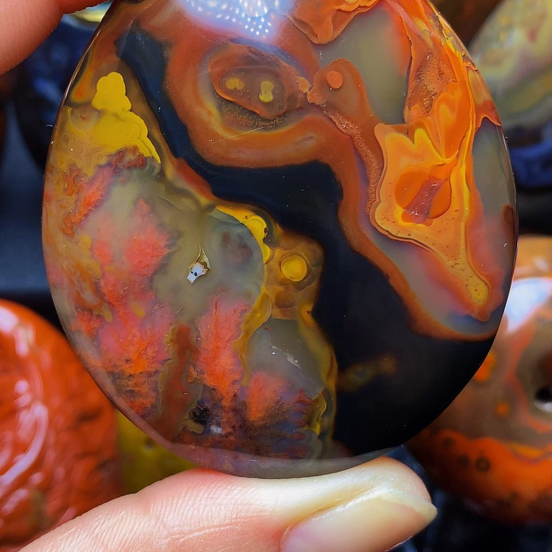 未镶嵌颈饰玛瑙/玉髓100