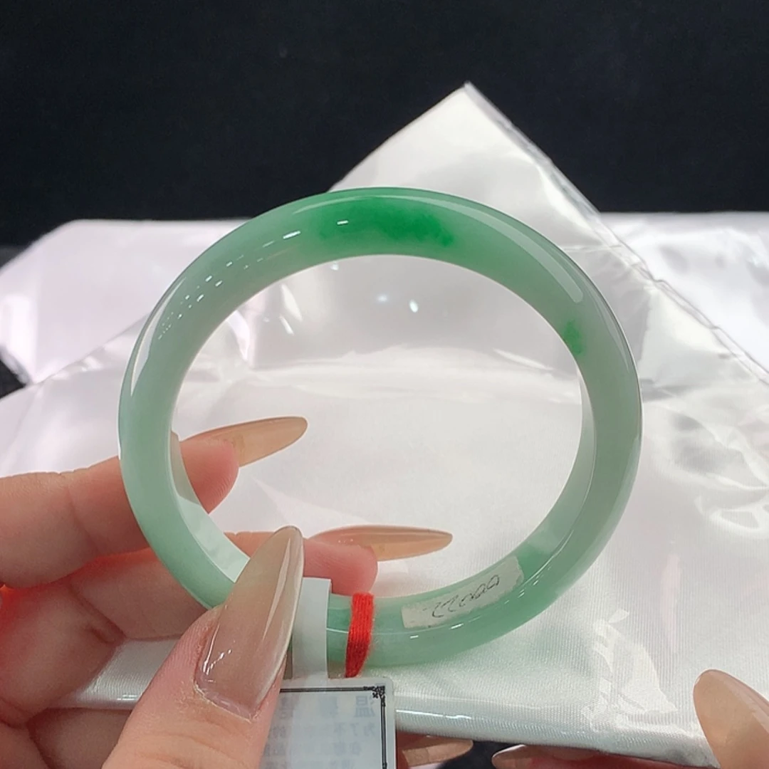 【闪购商品】未镶嵌手镯翡翠57/58