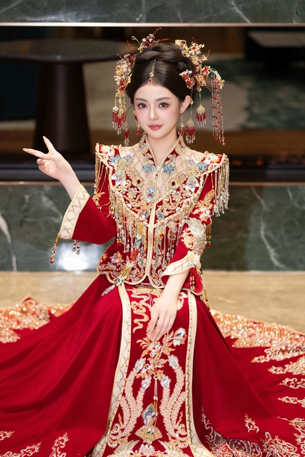 重工丝绒秀禾服婚服2025新款结婚中式嫁衣新娘出阁服高级敬酒礼服