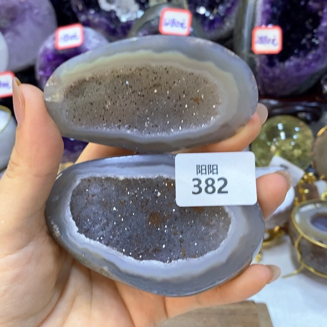 未镶嵌水晶大型摆件（非配饰）