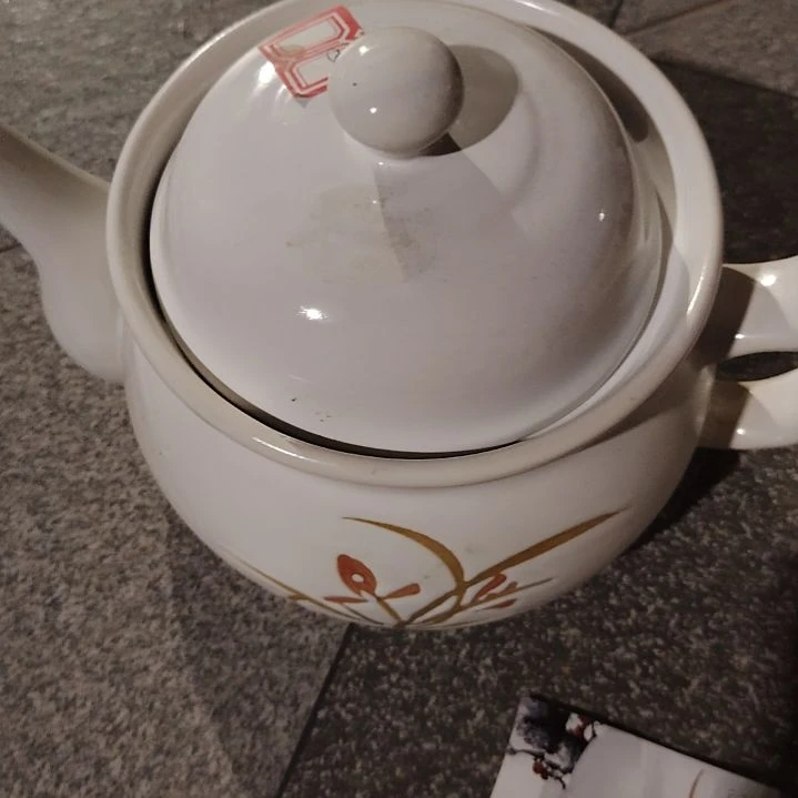 瓷片陶瓷盘子碗陶陶