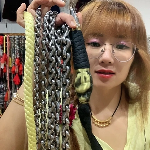 【闪购商品】都***人3
