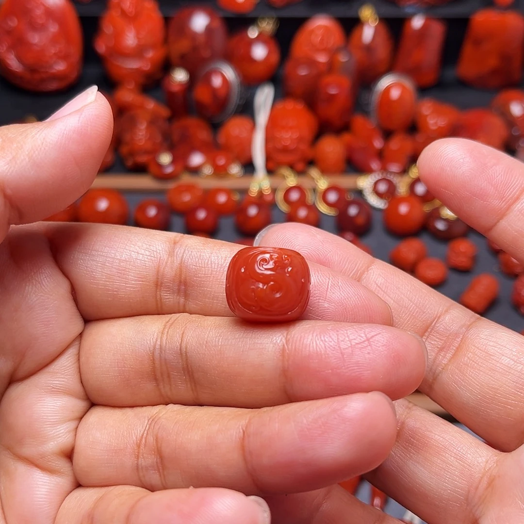 南红玛瑙未镶嵌配饰博古龙老型15.6mm